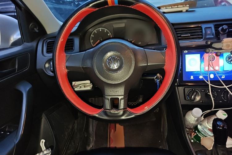 Used Volkswagen Santana 2013 1.6L Automatic Fashion Edition Steering Wheel