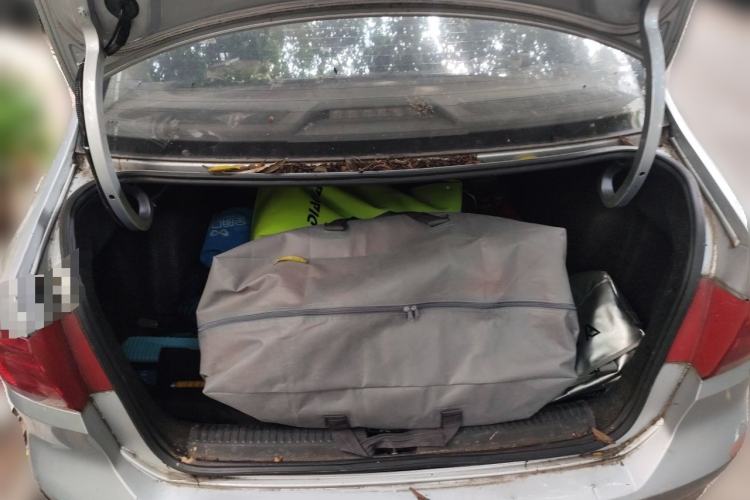 Used Volkswagen Santana 2013 1.6L Automatic Fashion Edition Trunk