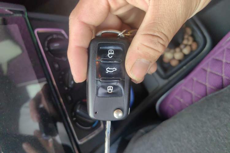 Used Volkswagen Santana 2013 1.6L Manual Comfort Edition Vehicle Key