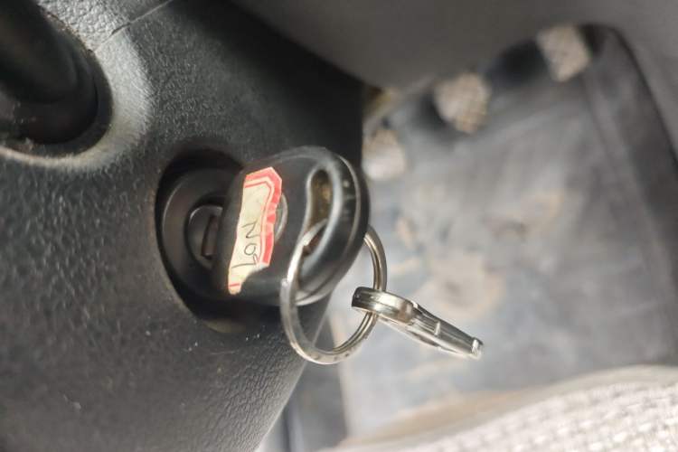 Used Volkswagen Santana 2013 1.6L Manual Fashion Edition Vehicle Key