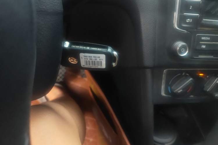 Used Volkswagen Santana 2013 1.6L Automatic Comfort Edition Vehicle Key