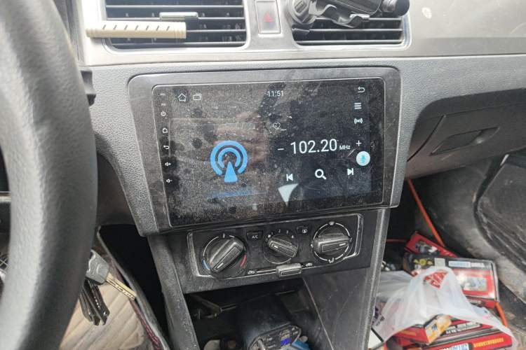 Used Volkswagen Santana 2013 1.4L Manual Comfort Edition Audio And AC Panel