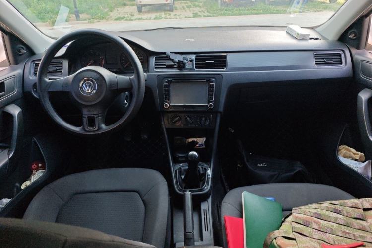 Used Volkswagen Santana 2013 1.4L Manual Fashion Edition Center Console