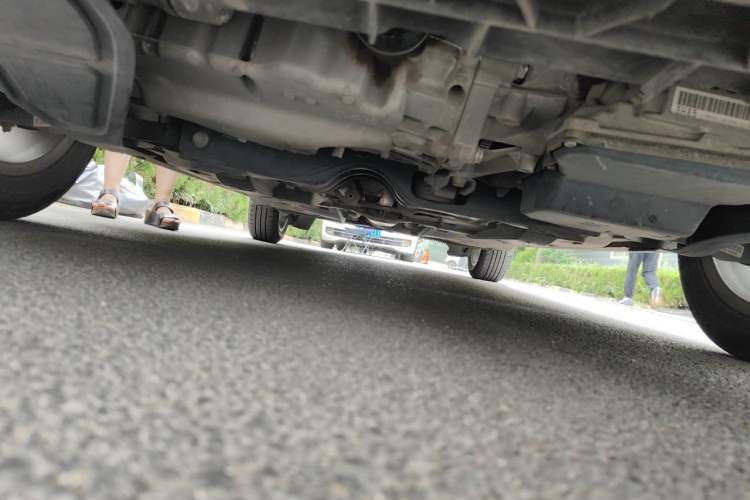 Used Volkswagen Santana 2013 1.6L Automatic Comfort Edition Chassis Front