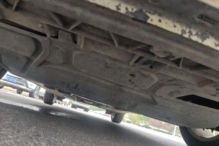 Used Volkswagen Santana 2013 1.4L Manual Comfort Edition Chassis Front