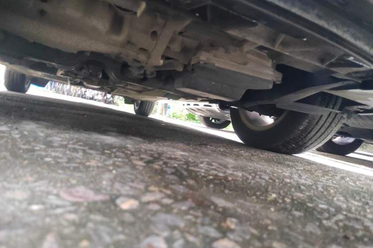 Used Volkswagen Santana 2013 1.6L Automatic Comfort Edition Chassis Front