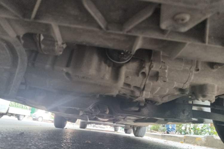 Used Volkswagen Santana 2013 1.4L Manual Fashion Edition Chassis Front