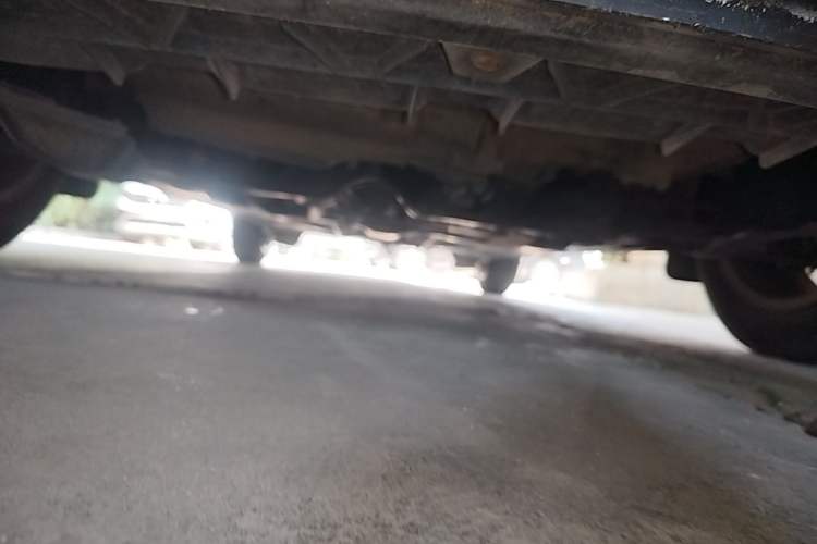 Used Volkswagen Santana 2013 1.6L Manual Comfort Edition Chassis Front