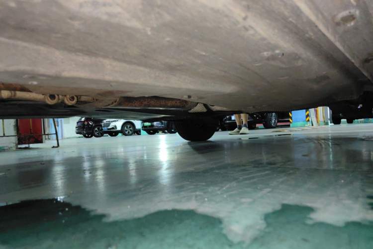Used Volkswagen Santana 2013 1.6L Manual Fashion Edition Chassis Front Left