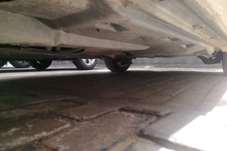 Used Volkswagen Santana 2013 1.6L Manual Comfort Edition Chassis Front Left