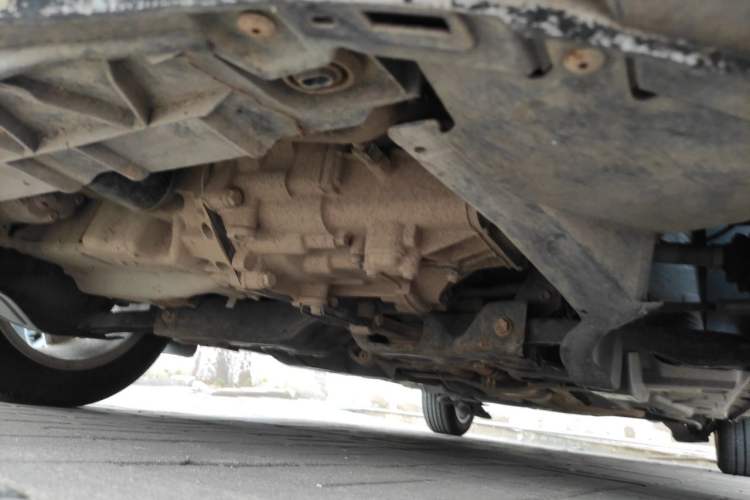 Used Volkswagen Santana 2013 1.6L Manual Comfort Edition Chassis Front Left