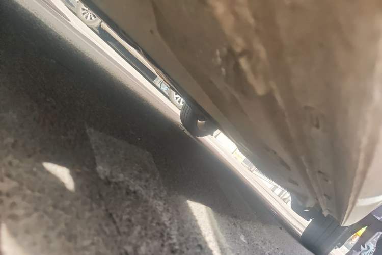 Used Volkswagen Santana 2013 1.6L Manual Comfort Edition Chassis Front Left