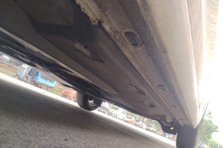 Used Volkswagen Santana 2013 1.6L Automatic Comfort Edition Chassis Front Left