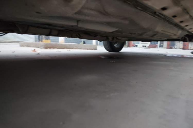 Used Volkswagen Santana  Chassis Front Left