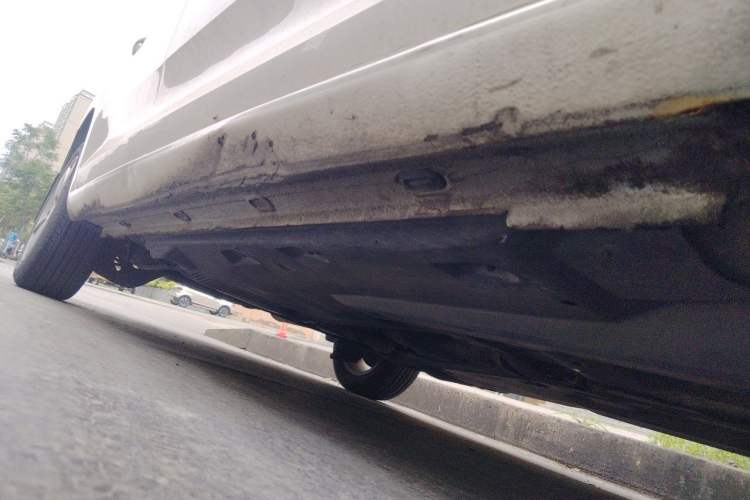 Used Volkswagen Santana 2013 1.6L Automatic Comfort Edition Chassis Front Right