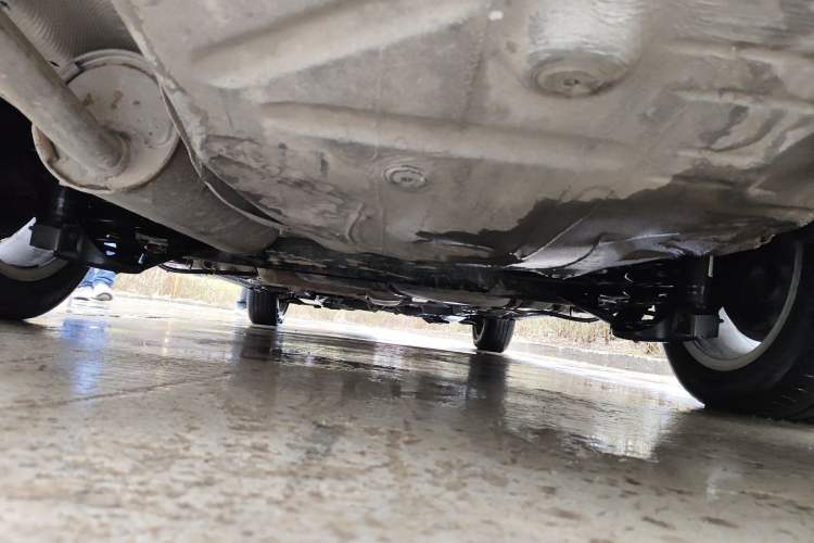 Used Volkswagen Santana 2013 1.6L Automatic Comfort Edition Chassis Rear