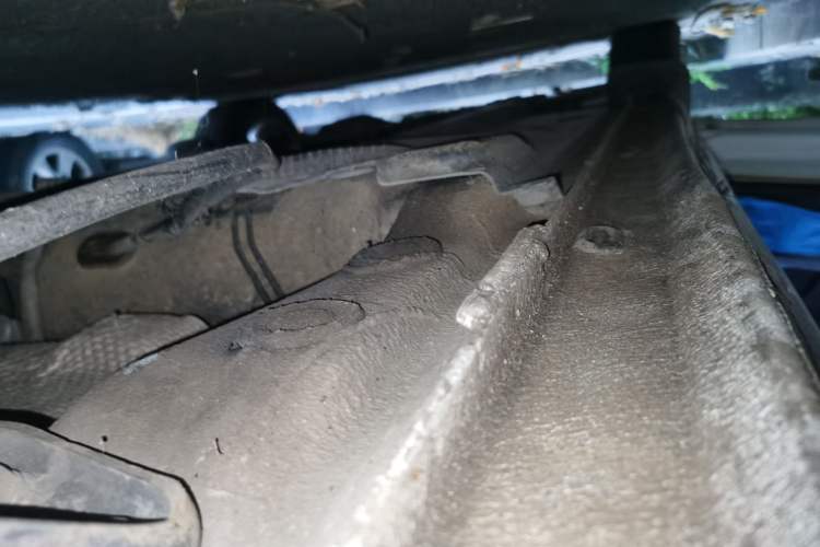 Used Volkswagen Santana 2013 1.6L Automatic Comfort Edition Chassis Rear Left