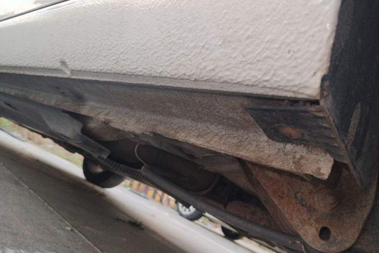 Used Volkswagen Santana 2013 1.4L Manual Comfort Edition Chassis Rear Left