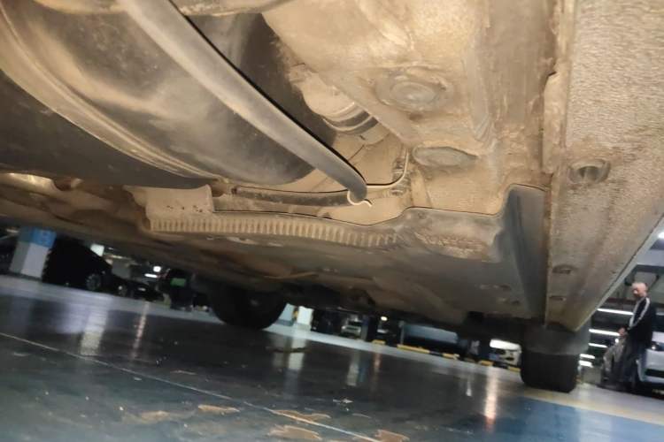 Used Volkswagen Santana 2013 1.6L Automatic Comfort Edition Chassis Rear Right