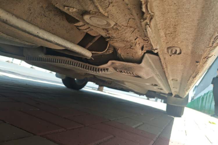 Used Volkswagen Santana 2013 1.6L Manual Comfort Edition Chassis Rear Right