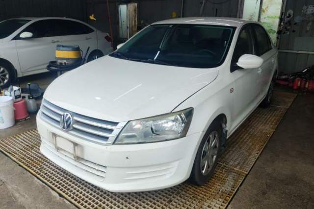 Used Volkswagen Santana 2013 1.6L Automatic Fashion Edition