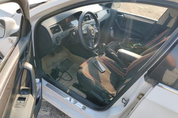 Used Volkswagen Santana 2013 1.4L Manual Comfort Edition Driver Seat