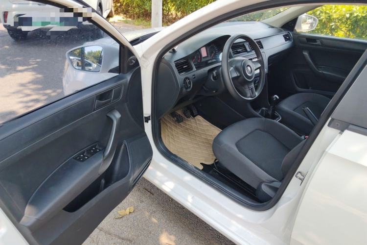 Used Volkswagen Santana 2013 1.4L Manual Fashion Edition Driver Seat