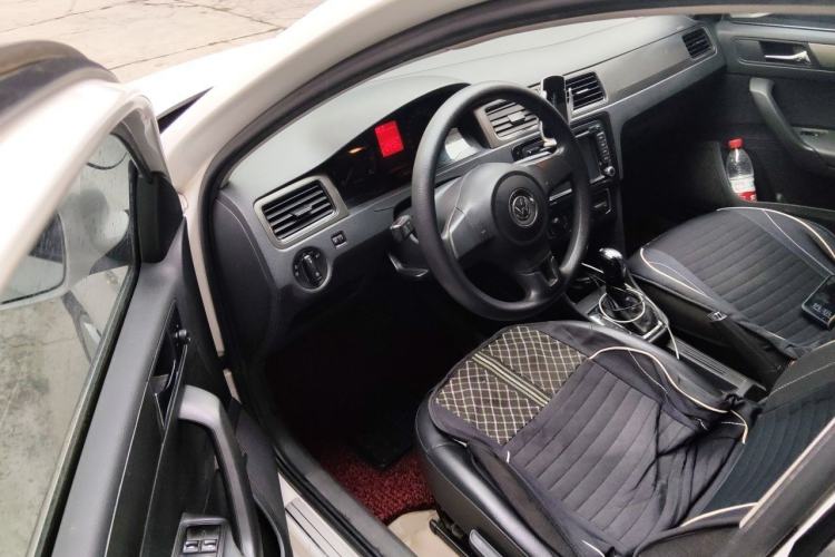 Used Volkswagen Santana 2013 1.6L Automatic Comfort Edition Driver Seat
