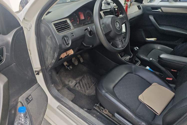 Used Volkswagen Santana 2013 1.4L Manual Comfort Edition Driver Seat