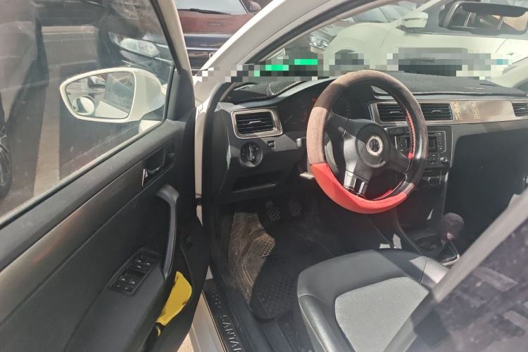 Used Volkswagen Santana 2013 1.6L Manual Comfort Edition Driver Seat