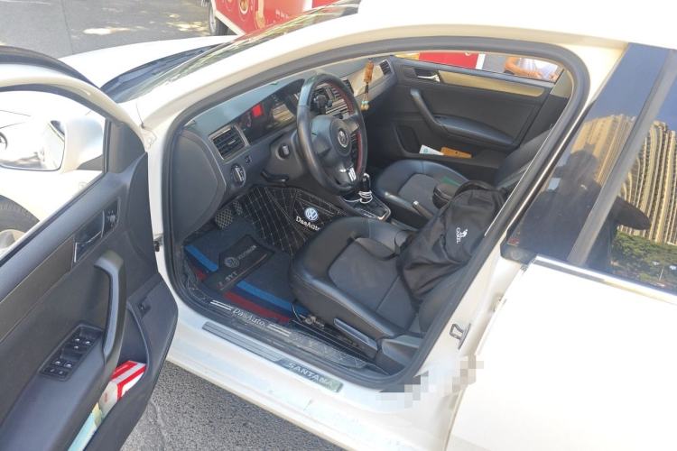 Used Volkswagen Santana 2013 1.6L Automatic Comfort Edition Driver Seat