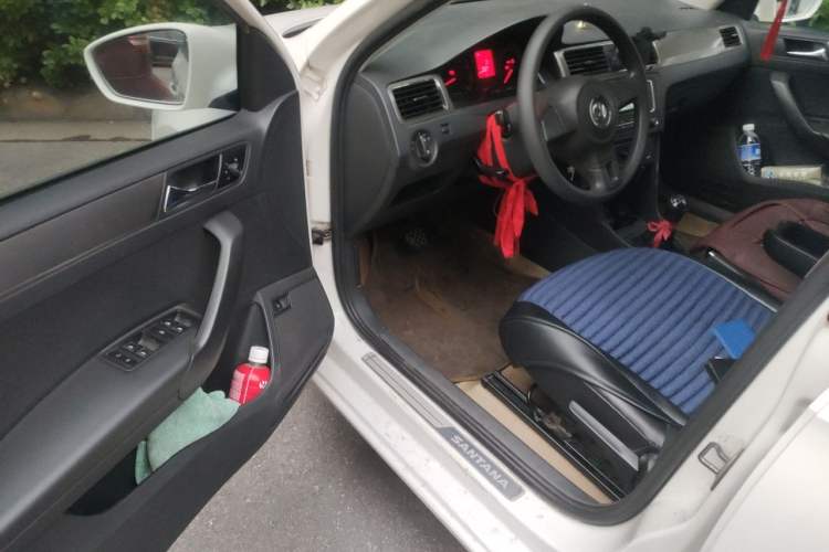 Used Volkswagen Santana 2013 1.4L Manual Comfort Edition Driver Seat
