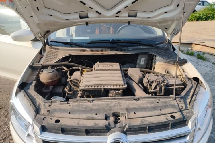 Used Volkswagen Santana 2013 1.4L Manual Comfort Edition Engine Bay