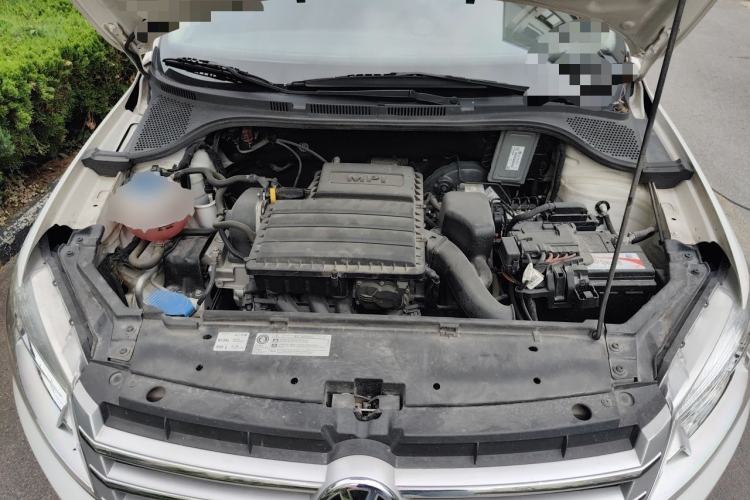 Used Volkswagen Santana 2013 1.6L Automatic Comfort Edition Engine Bay
