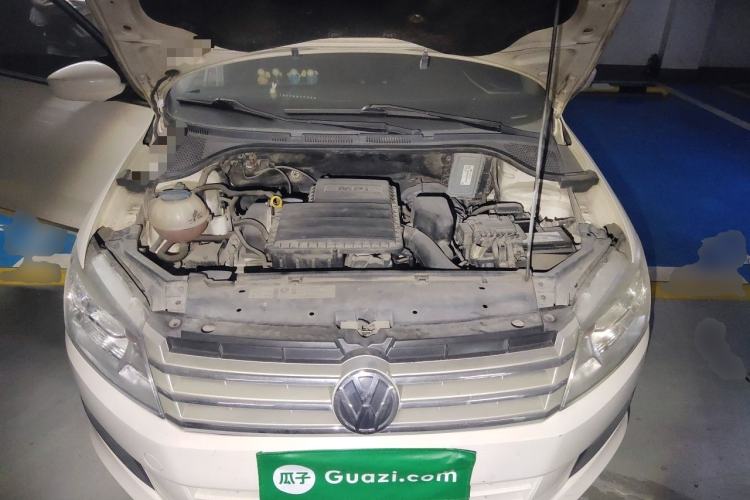 Used Volkswagen Santana 2013 1.6L Automatic Comfort Edition Engine Bay