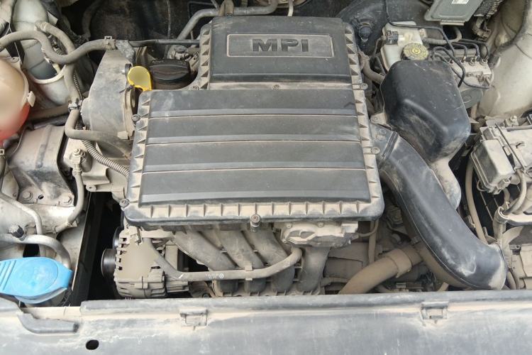 Used Volkswagen Santana 2013 1.4L Manual Comfort Edition Engine Bay