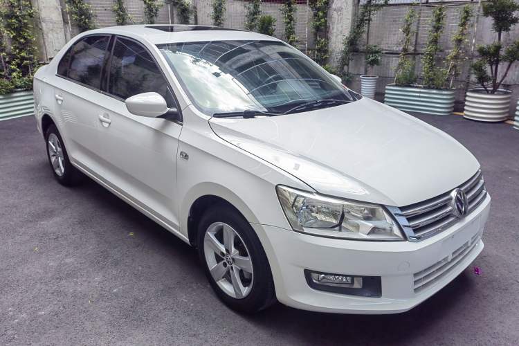 Used Volkswagen Santana 2013 1.6L Automatic Comfort Edition Exterior 5