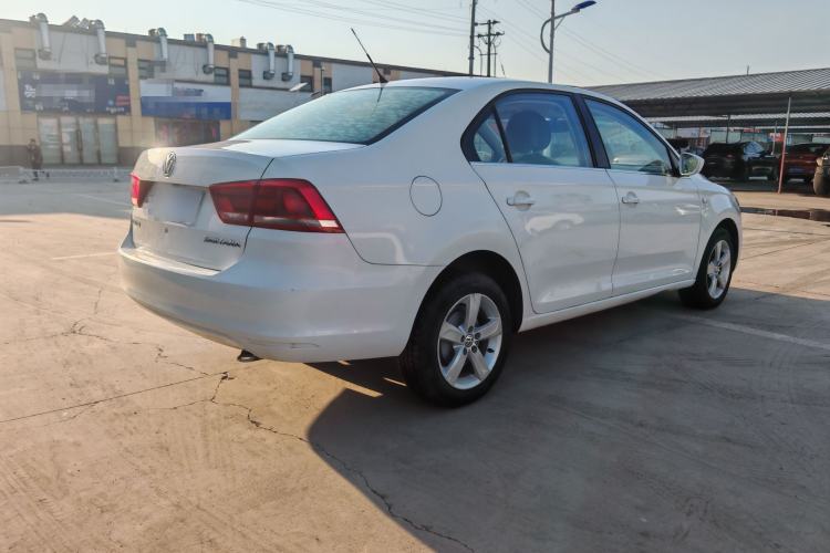 Used Volkswagen Santana 2013 1.4L Manual Comfort Edition Exterior 5