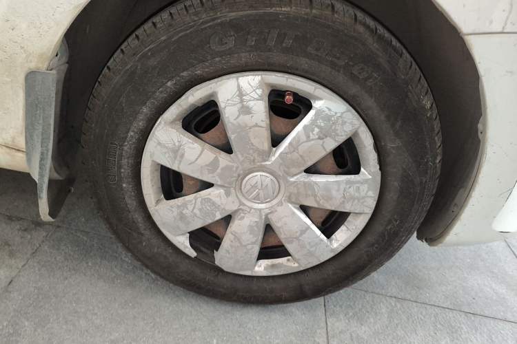 Used Volkswagen Santana 2013 1.6L Manual Fashion Edition Exterior 7