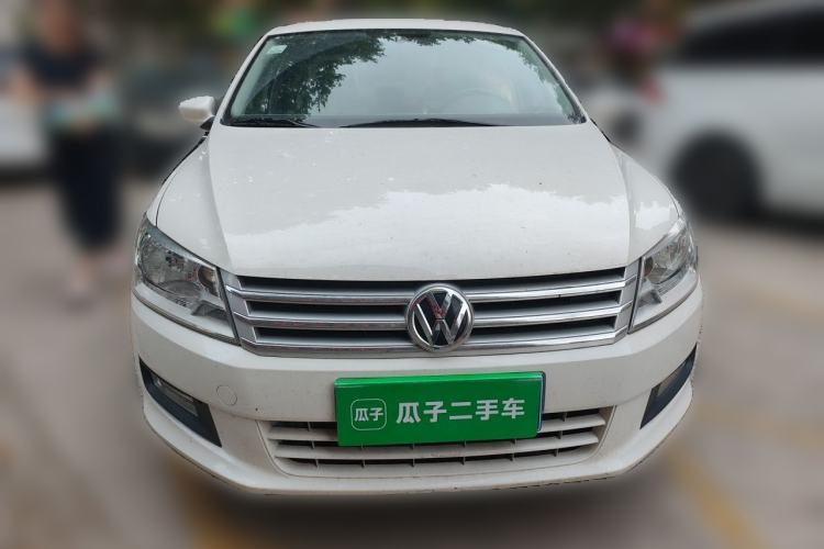 Used Volkswagen Santana 2013 1.6L Automatic Luxury Edition Front