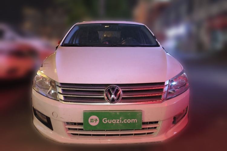 Used Volkswagen Santana 2013 1.6L Manual Comfort Edition Front
