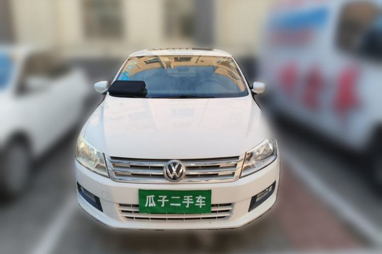 Used Volkswagen Santana 2013 1.4L Manual Comfort Edition Front