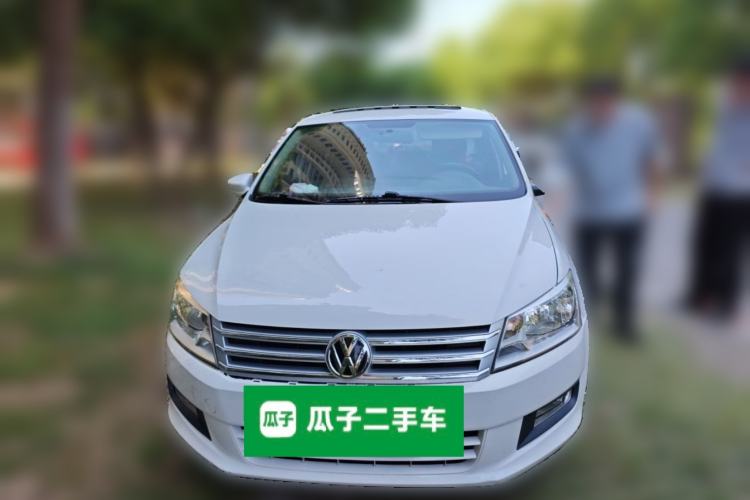 Used Volkswagen Santana 2013 1.4L Manual Comfort Edition Front
