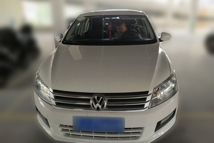 Used Volkswagen Santana 2013 1.6L Manual Luxury Edition Front