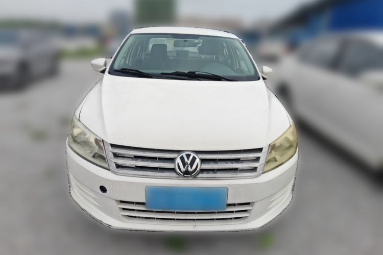 Used Volkswagen Santana 2013 1.6L Manual Fashion Edition Front