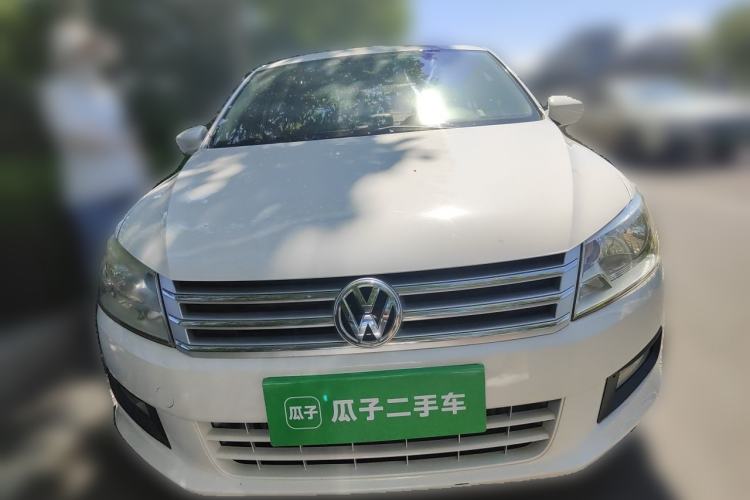 Used Volkswagen Santana 2013 1.6L Manual Comfort Edition Front
