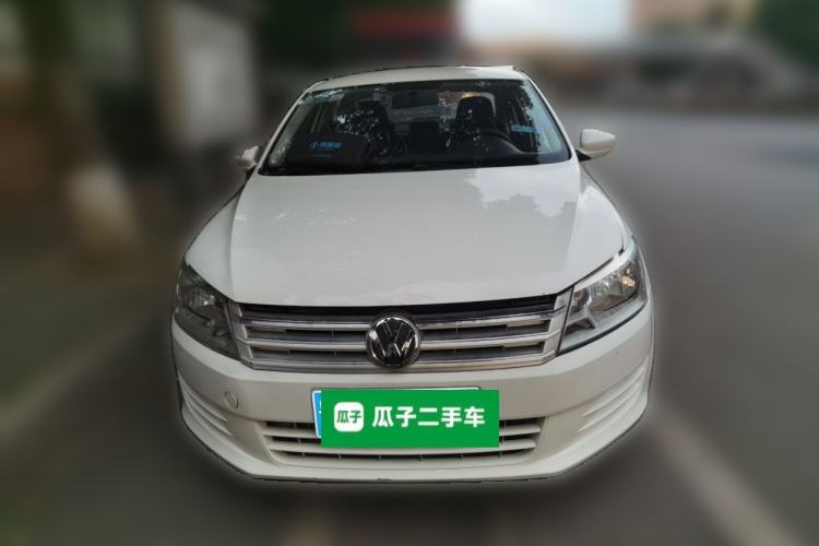 Used Volkswagen Santana 2013 1.4L Manual Fashion Edition Front