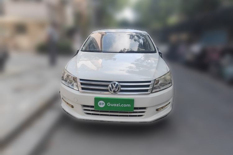 Used Volkswagen Santana 2013 1.6L Automatic Fashion Edition Front