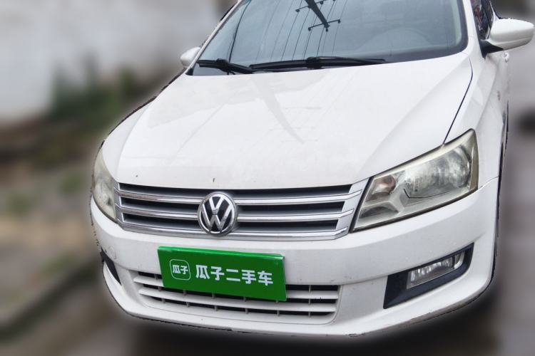 Used Volkswagen Santana 2013 1.6L Manual Comfort Edition Front