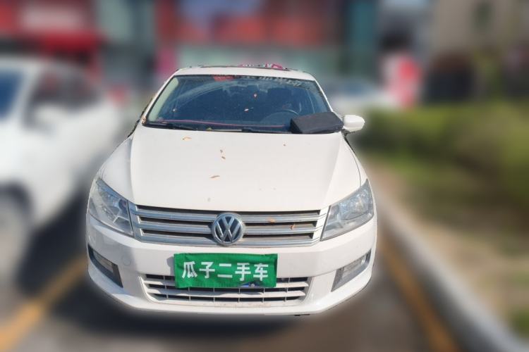 Used Volkswagen Santana 2013 1.6L Manual Comfort Edition Front